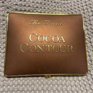 Cocoa Contour by Too Faced